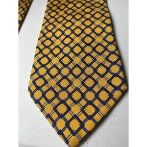 ROBERT TALBOTT BEST OF CLASS Tie Silk Made USA Yellow Blue  Hand Made